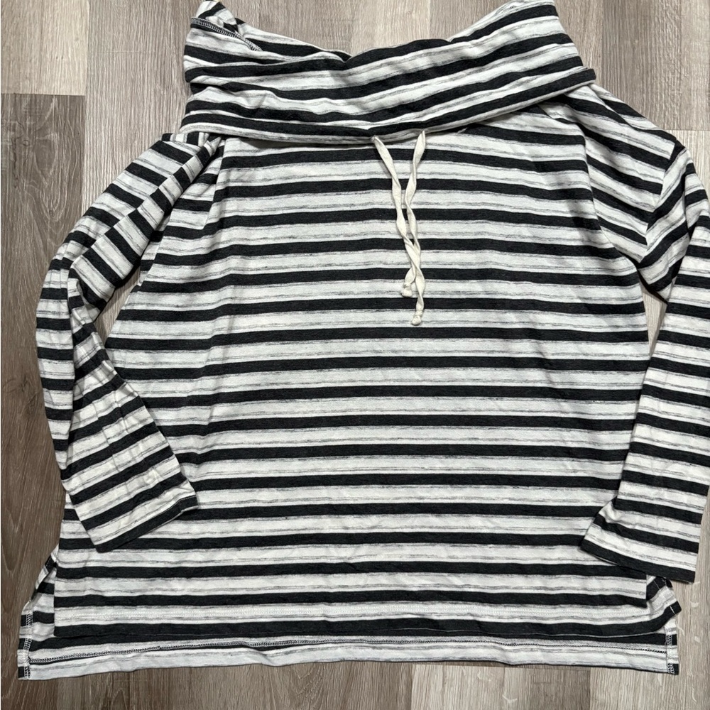 St. John's Bay Black and White Striped Hoodie. Size 2x